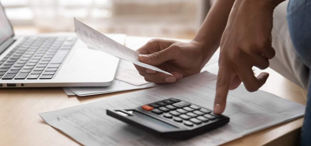 ¿Cómo funciona una calculadora de hipoteca inversa?