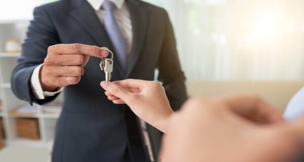 ¿Cómo elegir el agente inmobiliario correcto para ti?