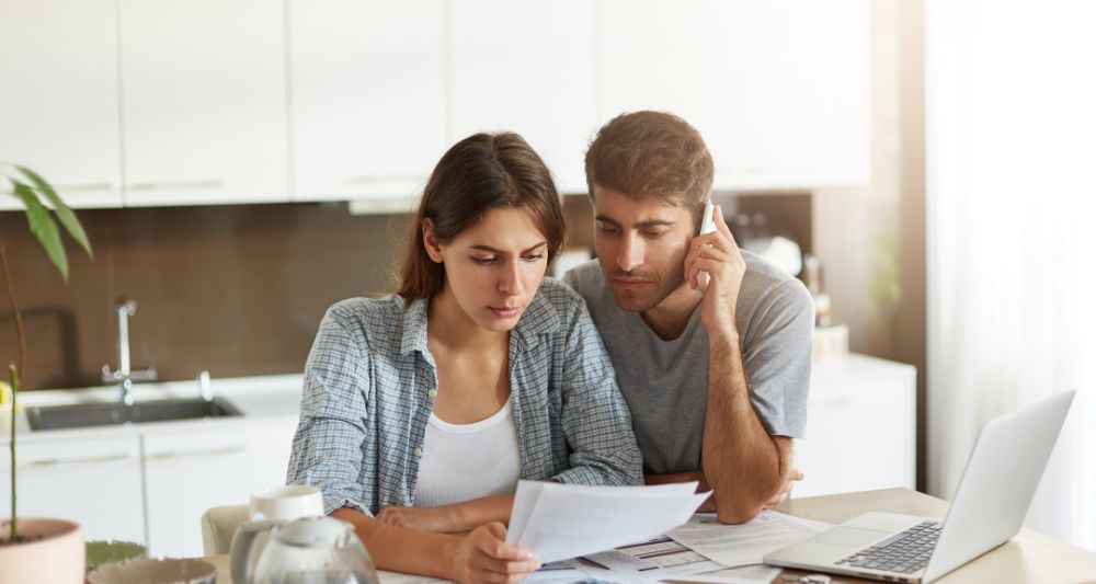 cuales son gastos extras comunes comprar casa