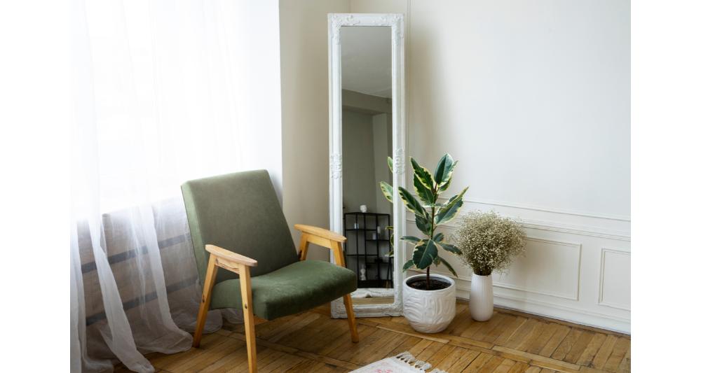 7 consejos para que tu departamento nuevo luzca más espacioso espejos amplitud sala pequeña