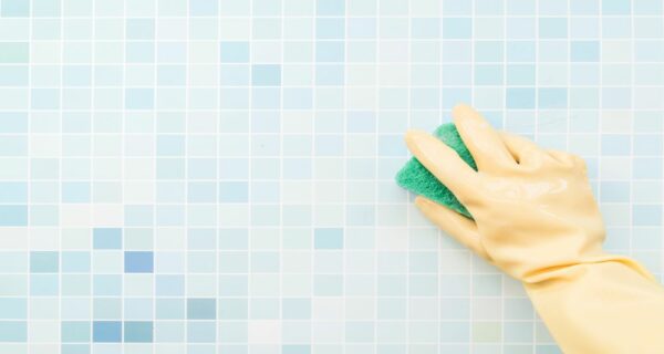 ¿Cómo limpiar el baño de tu departamento eficazmente?
