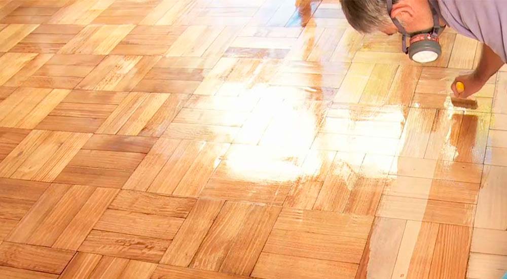 Cómo restaurar los pisos de madera - pulir
