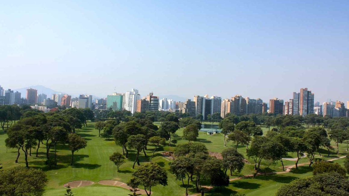 san isidro lima edificios modernos parques